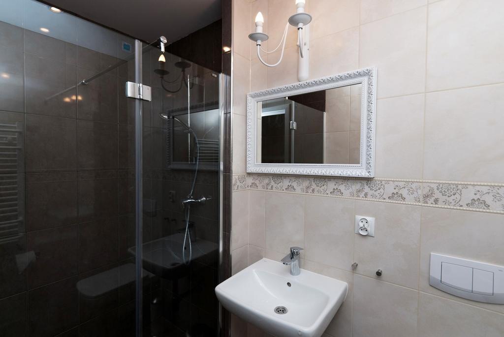 Premium - Bed & Breakfast Malbork Buitenkant foto