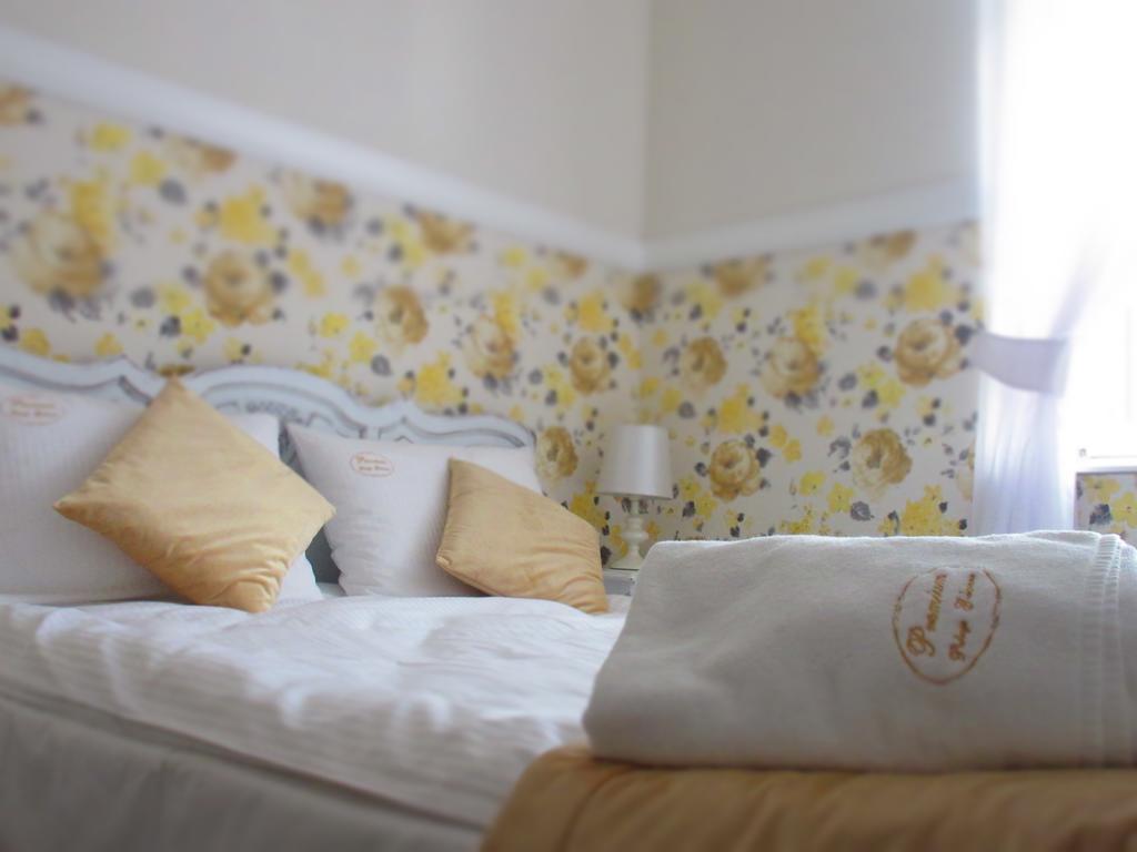 Premium - Bed & Breakfast Malbork Buitenkant foto